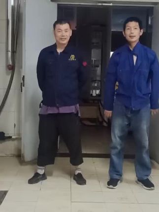 齊魯醫(yī)藥學(xué)院六食堂四食堂開工，樂邦保潔專注油煙管道清洗業(yè)務(wù)