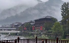 在青木川，秋天是一場霧、一院舊時光縮略圖